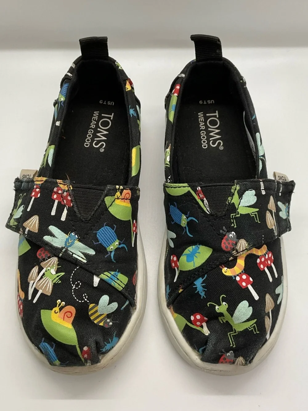 TOMS Classic Alpargata Velcro Moccasin Style Shoe Youth Toddler Sz 9C w/BUGS!